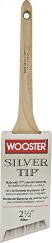 Wooster Brush 2.5in Silver Tip Thnangle Sash 5224-2 1/2