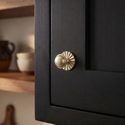 6Pack Champagne Bronze Cabinet Knobs with Backplate Drawer knobs - color: Champagne Bronze, style: Daisy