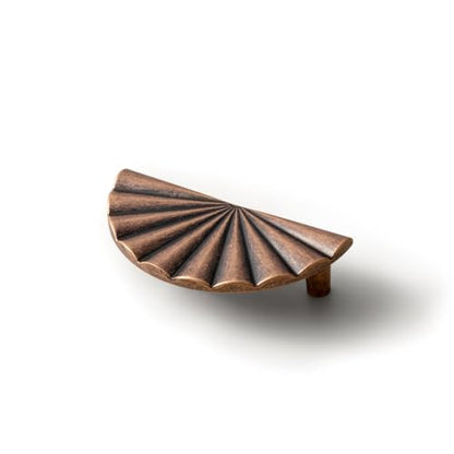 Goo-Ki 2.5''Hole Centers Antique Copper Cabinet Pulls, Retro Accessible Luxury Zinc Alloy Drawer Pulls with Fan-Shaped,6 Pack - color: Antique Copper, size: 2.5'' Hole Centers Fan-Shaped Pull