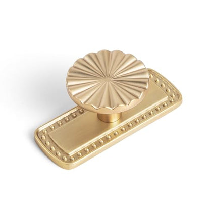 Goo-Ki 1.5'(38mm) Dia Champagne Bronze Cabinet Knob with Gilded Beaded Border Backplate, Zinc Alloy Flower Design Drawer Knobs,Modern Style,6 Pack - color: Champagne Bronze, size: 1.5'' Dia Knob With Beaded Backplate