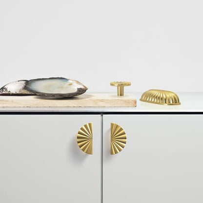 Goo-Ki 2.5''Hole Centers Brushed Brass Cabinet Pulls,Modern Accessible LuxuryZinc Alloy Drawer Pulls with Fan-Shaped,6 Pack - color: Brushed Brass, size: 2.5'' Hole Centers Fan-Shaped Pull