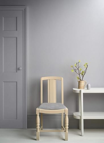 Annie Sloan Satin Paint (Chicago Grey, 25 Fl Oz/750 mL). Soft sheen for interior wood and metal. Self-leveling, all-in-one paint with no wax or lacquer required. - color: Chicago Grey