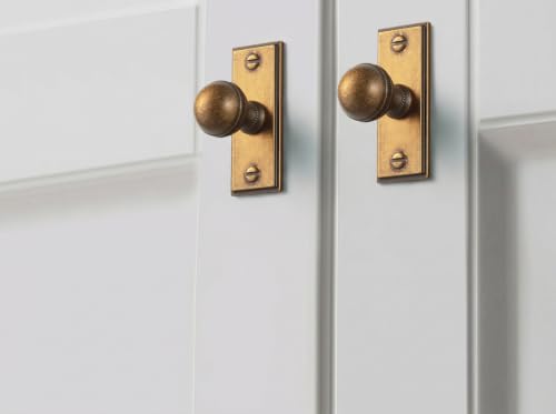 Goo-Ki Antique Brass Cabinet Knobs with Rectangular Backplate, 6 Pack - color: Antique Brass, style: Rectangular Plate