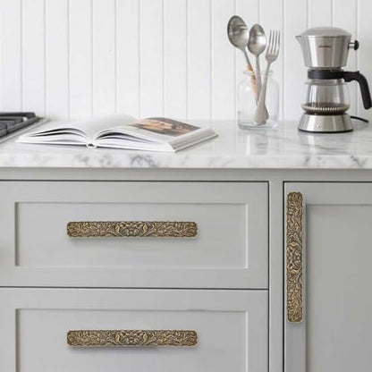 6 Pack 5 inch Antique Brass zinc Alloy Hardware Vintage-Antique-Bronze Cabinet Drawer Handle is Suitable for Sideboard, Jewelry Box, Kitchen and Bathroom Furniture Cabinet Pulls