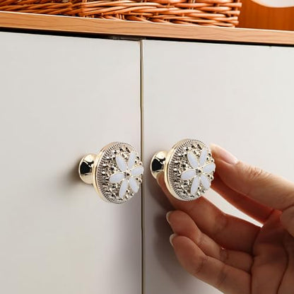 Wealrit 12 pcs Diameter 1.2 Inch Flower Shaped Cabinet Knobs