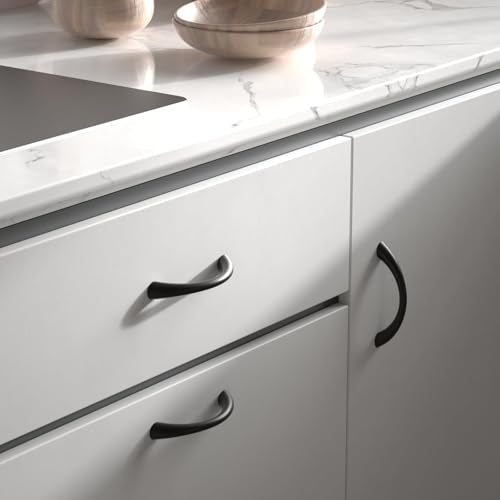 Goldenwarm Curved Cabinet Handles, 5 Inch 25 Pack Black Drawer Pulls, Solid Zinc Alloy Hardware for Dresser Drawer, Smooth Edge and Screws Included - color: Matte Black, size: 5 inch hole center