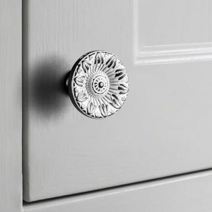 6 Pack Distressed Black & Cream Cabinet Knobs, Floral Drawer Pull - color: Distressed Black & Cream