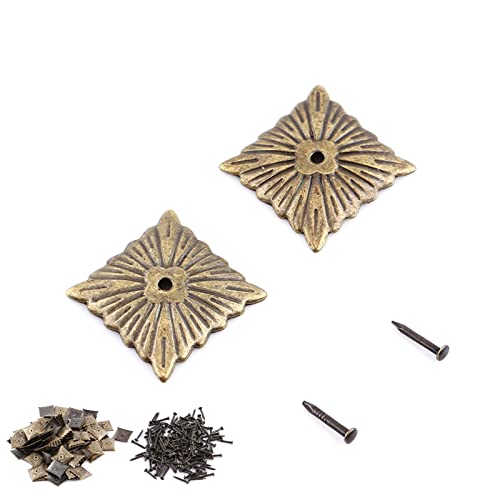 Hilitand 100pcs Upholstery Tacks, Furniture Nails Pins Sofa Rivet Upholstery Pins Craft Thumbtack Tack,Antique Brass (K247Square Nail 21x21mm)