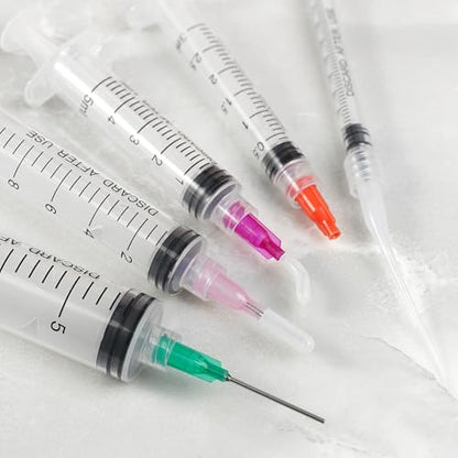 Glue Applicator Syringe with Blunt Tip Needle, Sealed Cap, Dispensers Tips