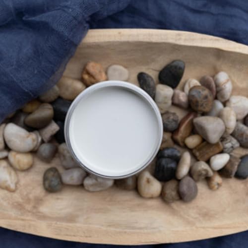 Dixie Belle Silk All-In-One Mineral Paint - Glacier (4oz) - color: Glacier, size: 4 Fl Oz (Pack of 1)