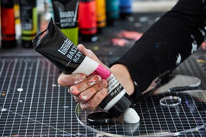 Liquitex BASICS Modeling Paste, 250ml (8.4oz) Tube - style: Modeling Paste