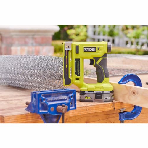 Redify Ryobi R18ST50-0 Stapler, 18 V, Hyper Green