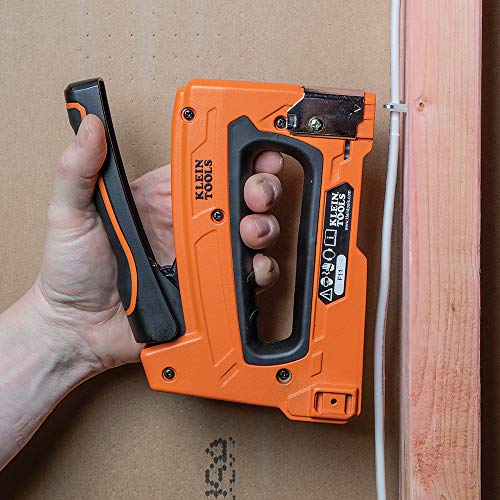 Klein Tools 450-100 Heavy Duty Stapler for Voice, Data, Video and Nonmetallic Sheathed Cable Fits 1/4-, 5/16-, and 19/32-Inch Staples