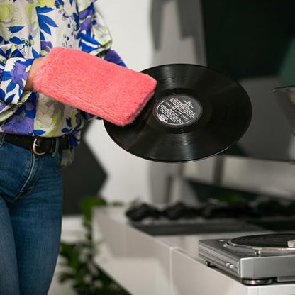 Pink Glove – Dry Cleaning Dust Removal, Antistatic, and Polishing Glove for Furniture, Electronics, Cars, Plants, and Pet Hair