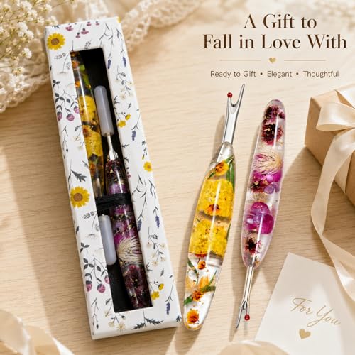 Reessy Seam Ripper for Sewing, 2PCS Small & Large Stitch Remover Tools with Floral Resin Handles, Cute Sewing Seam Rippers for Quilting, Alterations, Thread Picking, Stitch Removal & Craft Supplies - color: yellow purple