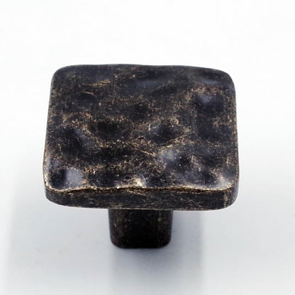 Jetland Square Hammered Cabinet Knobs - 6-Pack, Antique Brass, 1-1/4" Knobs, Rustic Solid Cast Square Knobs for Dresser Nightstand Furniture, HT0612ABR30 - color: Antique Brass, size: 1-1/4" Knobs