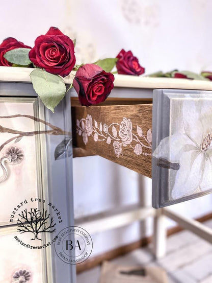 Dixie Belle Paint Company Silkscreen Stencil - Roses 8� x 9� - 3 Pack - style: Roses